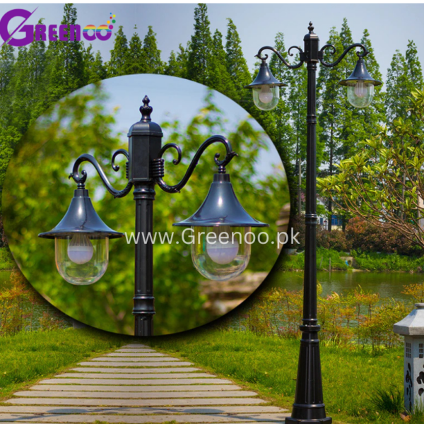 Outdoor Pole Lamp