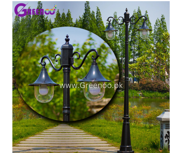 Outdoor Pole Lamp